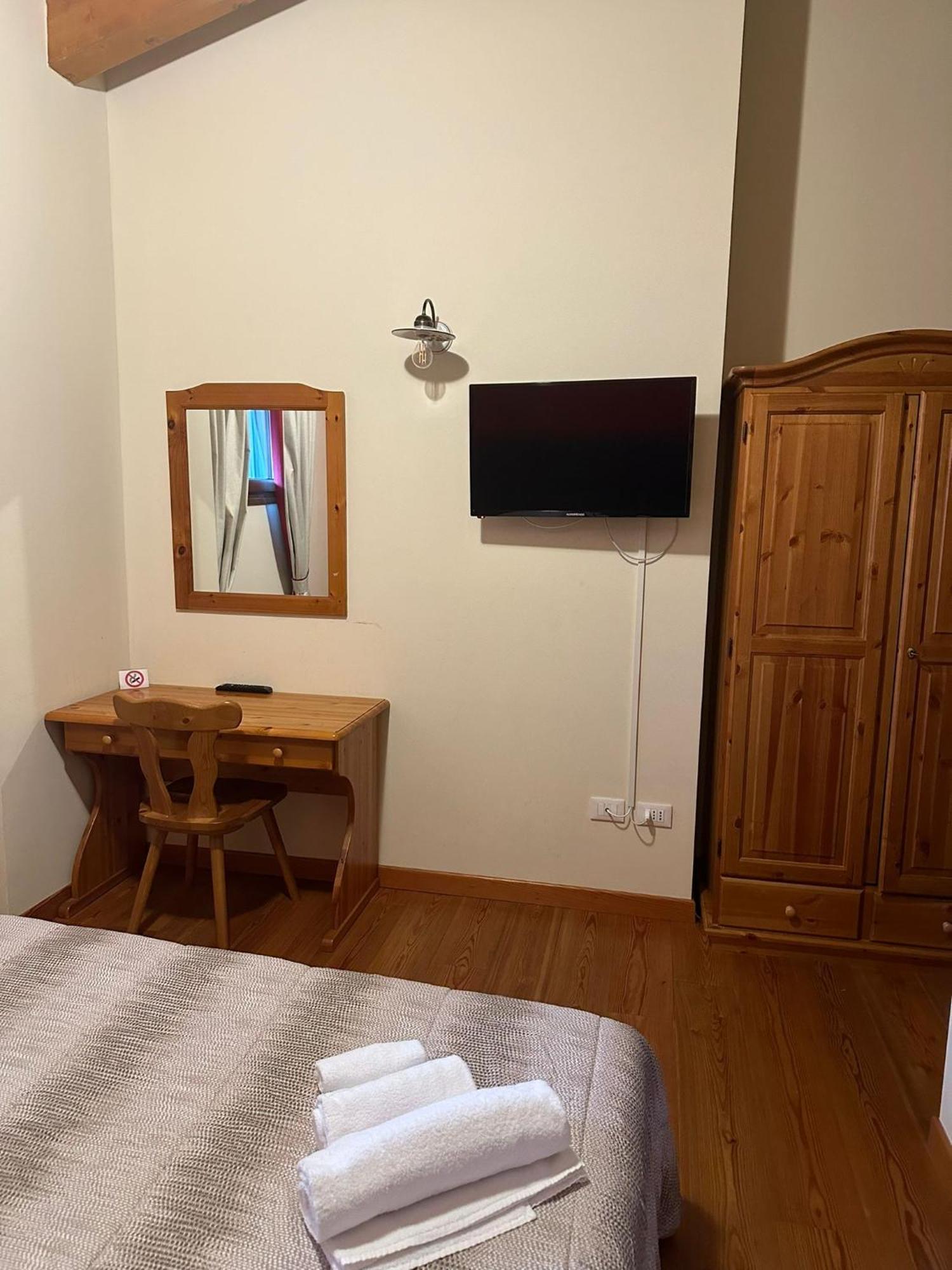 La Corte Dell'Ulivo Polazzo ภายนอก รูปภาพ